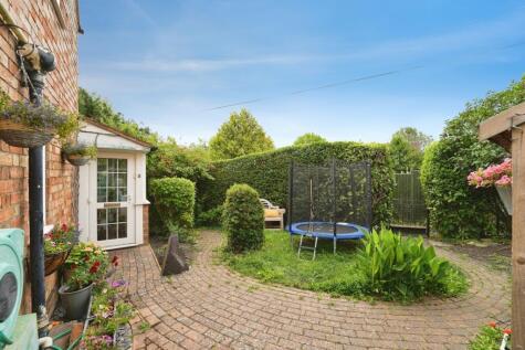 Brookside, Evesham, Worcestershire, WR11