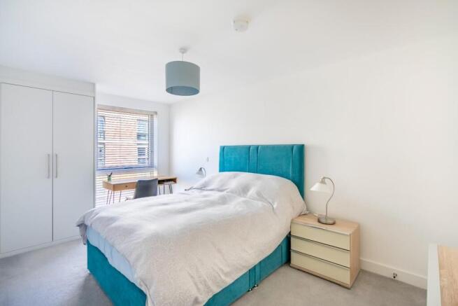 2 bed Apartment for sale Image 11
