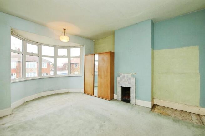 3 bed Semi-Detached for sale Image 12