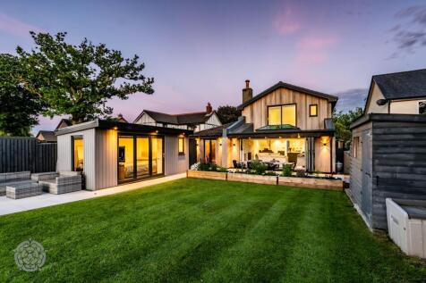 Lord Street, Croft, WA3