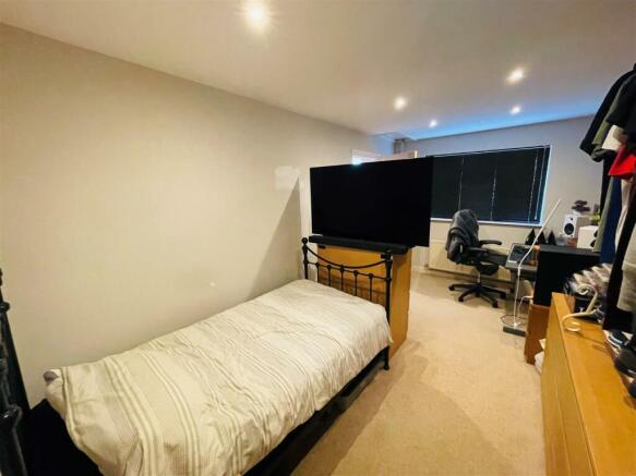 44southbed5.jpg