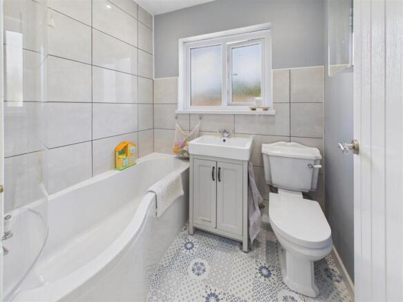 3 bed Semi-Detached for sale Image 10