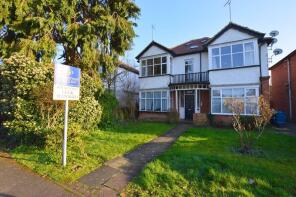 21b, Devonshire Road, Pinner HA5 4LY