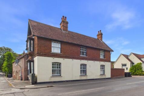 Swan Court, Offord Cluny, Cambs, PE19