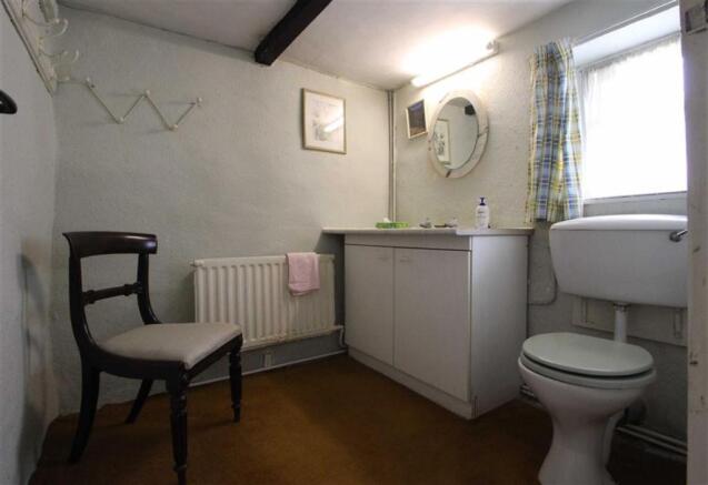 CLOAKROOM/WC