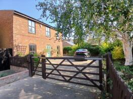 6, Lion Walk, The Street, Canterbury CT3 2AW