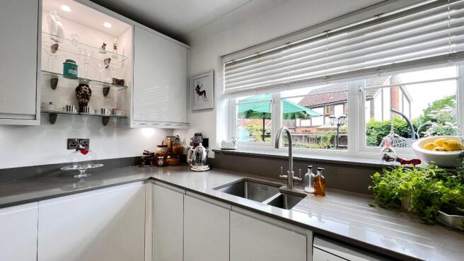 Kitchen/Breakfast