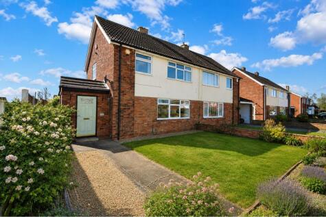 Dore Avenue, North Hykeham, Lincoln, LN6