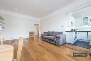 Ground Floor Flat, 28, Brondesbury Road, London NW6 6AY