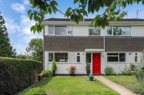 20, Faversham Close, Tring HP23 5BA