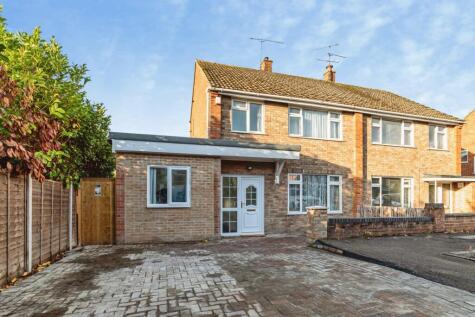 Allnutt Avenue, Basingstoke, Hampshire, RG21