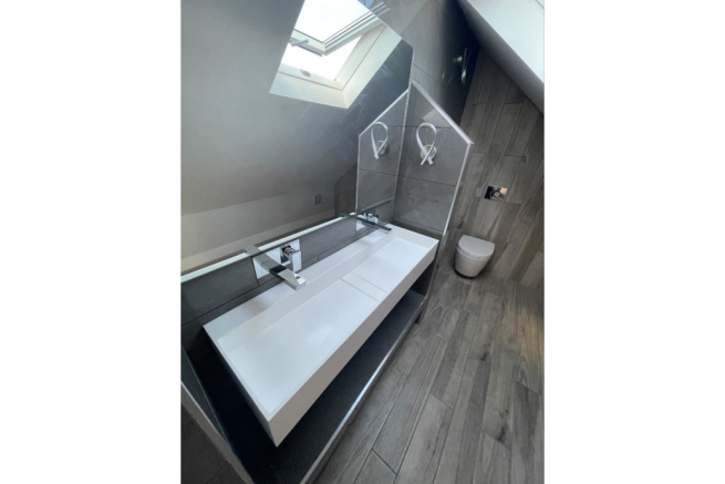 Master En-suite