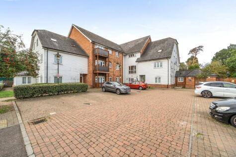 Brosse Way, Bromley