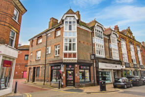 2, Bankside, Brock Lane, Maidenhead SL6 1LP