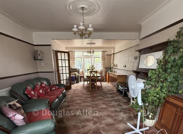 Lounge C