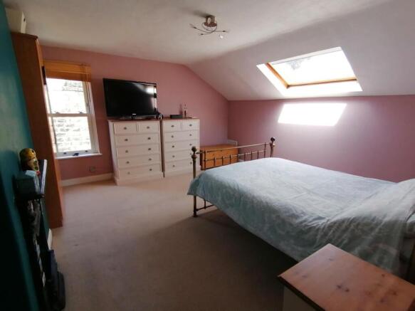 New bedroom.jpg