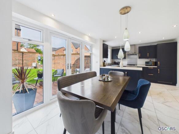4 bed Detached for sale Image 12