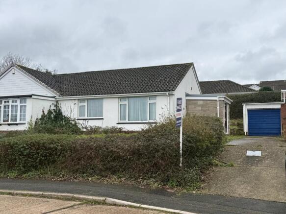 2-bed house on High Meadows, St Thomas, EX4, £220,000