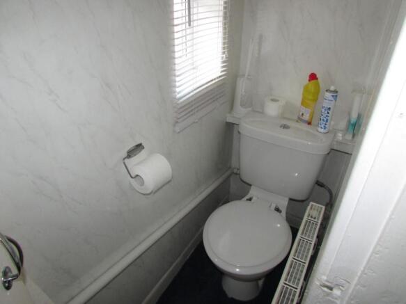 HobsonSt75bath.JPG