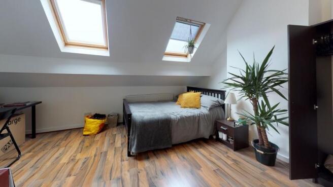 6 bed Terraced to rent Image 6