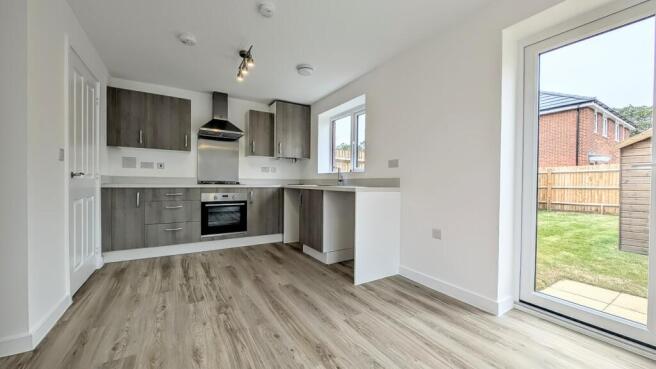 Jubilee Grove, Bordon, Hampshire, GU35 photo 4