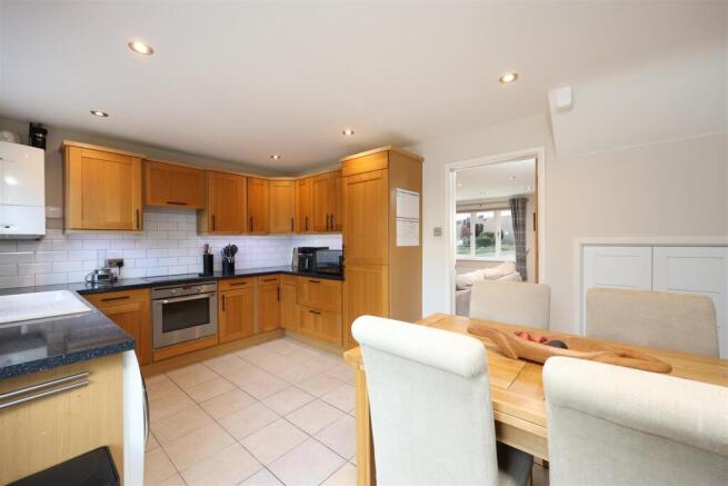 29 Naisholt Road 12.JPG