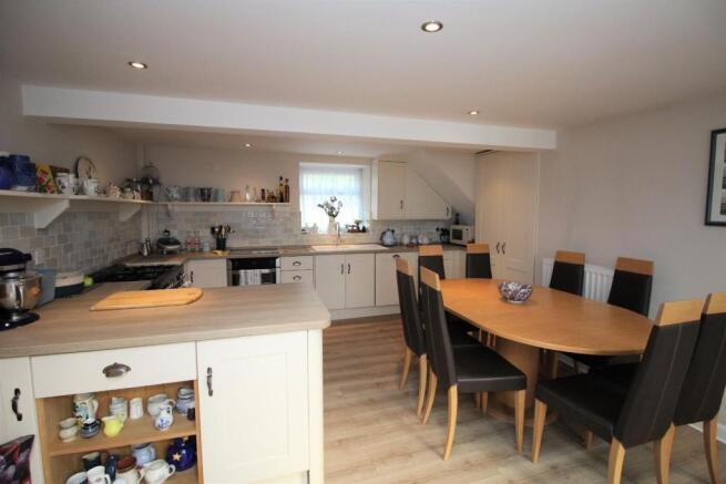 Kitchen diner