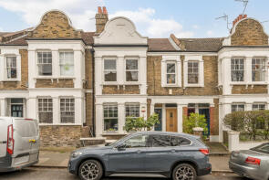 103, Eastcombe Avenue, London SE7 7LL