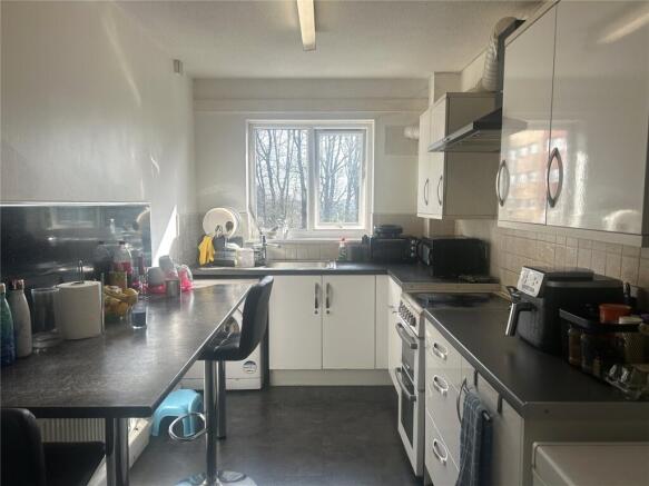 1 bed Apartment for sale Image 5