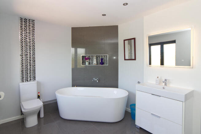 Family bathroom