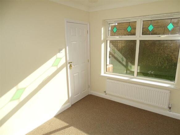 Rosyth Avenue: Orton Southgate photo 4