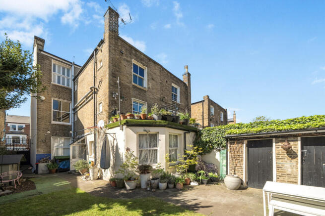 1440212-23-69d500...