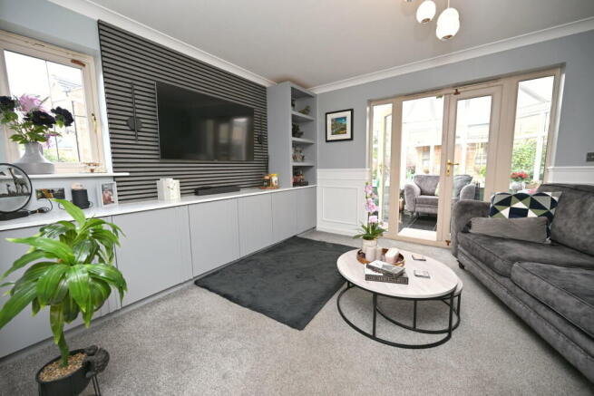 3 bed Semi-Detached for sale Image 5