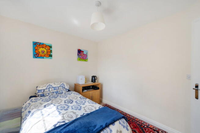 4 bed Detached for sale Image 9