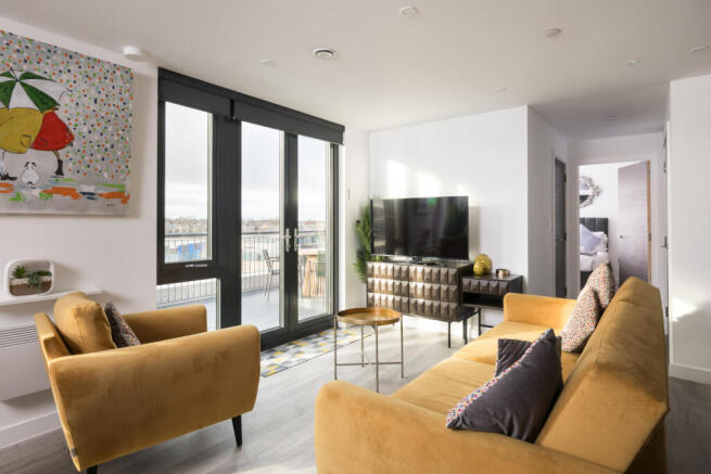 2 bed Penthouse for sale Image 6