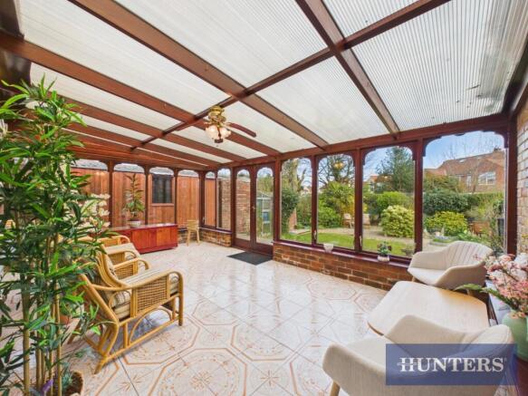 2 bed Semi-Detached Bungalow for sale Image 10