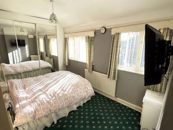 bed 1