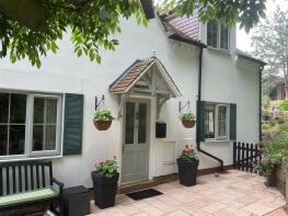 10, Village Street, Leamington Spa CV33 9AP