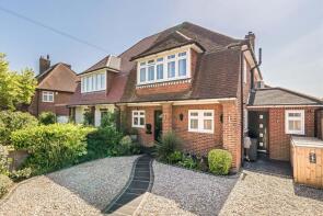 11, Elmcroft Drive, Chessington KT9 1DZ