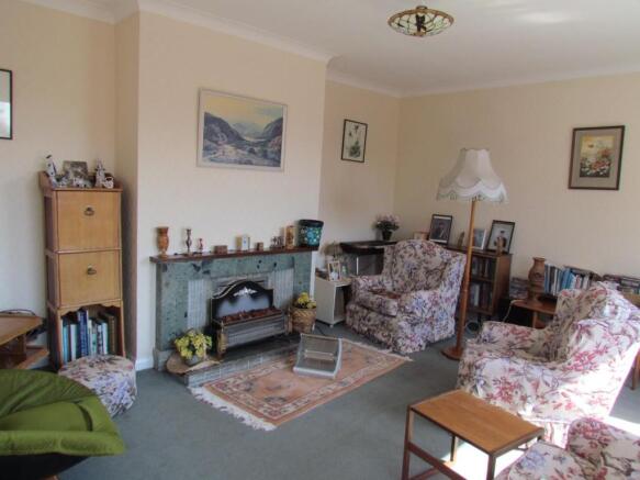 SITTING ROOM