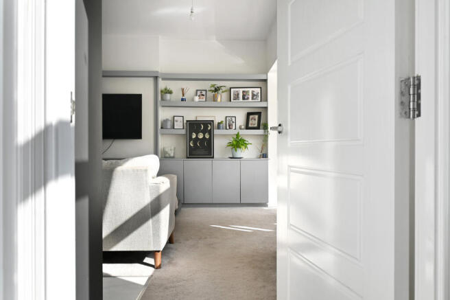 2 bed Apartment for sale Image 11