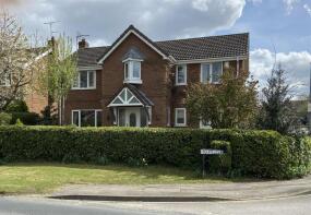 1 Highfield House, Highfields, Brough HU15 2AJ