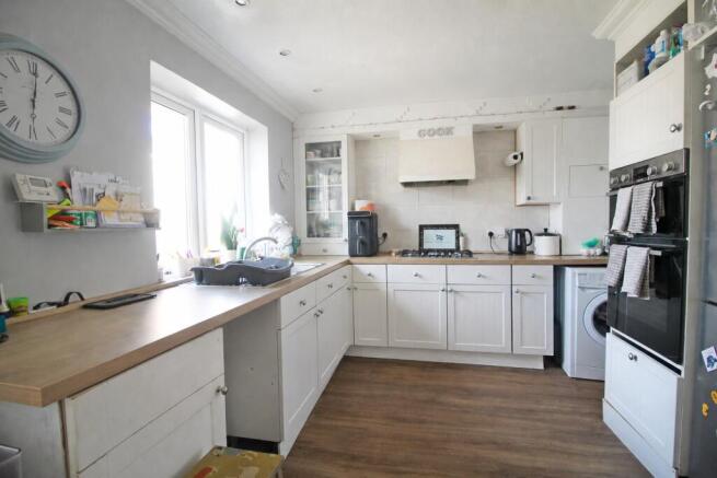 Crowson Crescent, Northborough, Peterborough, PE6  photo 4