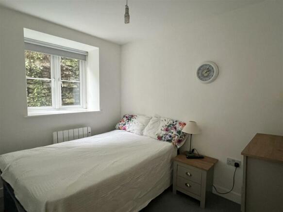 Bedroom: