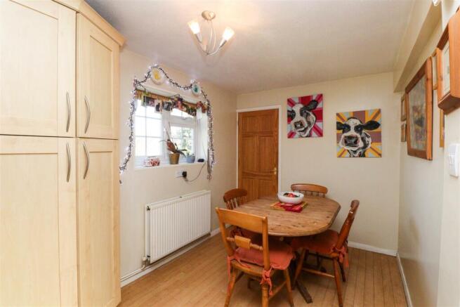 Breakfast Room