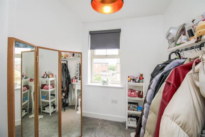 3 bed Semi-Detached for sale Image 10