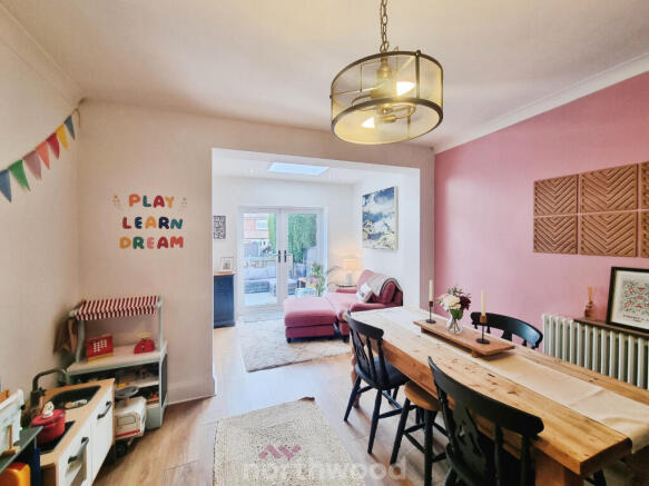 3 bed Semi-Detached for sale Image 5