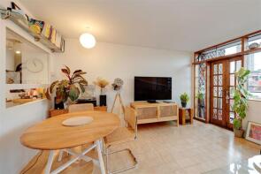 62, Hatfield House, Golden Lane Estate, London EC1Y 0SU