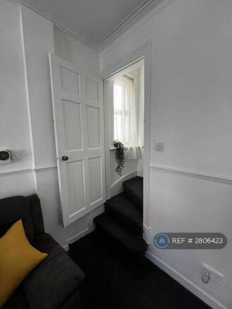 2 bed Terraced to rent Image 9