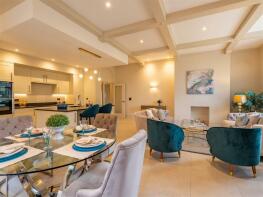 Apartment 2, Milverton Hall, Old Milverton Lane, Old Milverton, Leamington Spa CV32 6RW